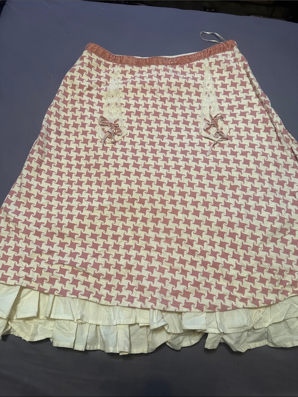SNAK Pink & White Design A-Line Skirt 2 Ruffled White Hems Sz 4 -HALLOWEEN